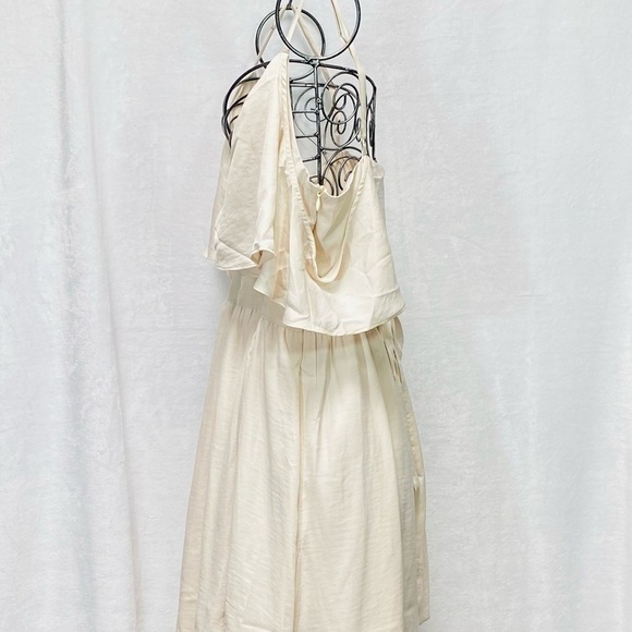 Dra Los Angeles off the shoulder cream dress - Picture 13 of 16